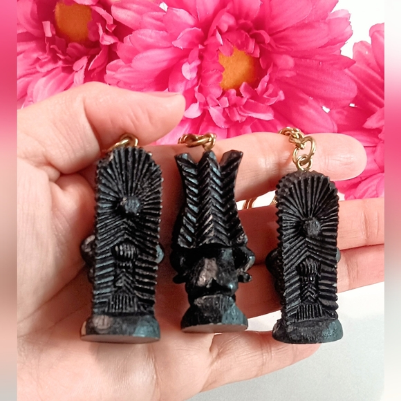 Lot of 6, Hawaii Tiki Gods Keychain Hilo Hattie Sculpted Souvenir Keyring - Picture 8 of 10